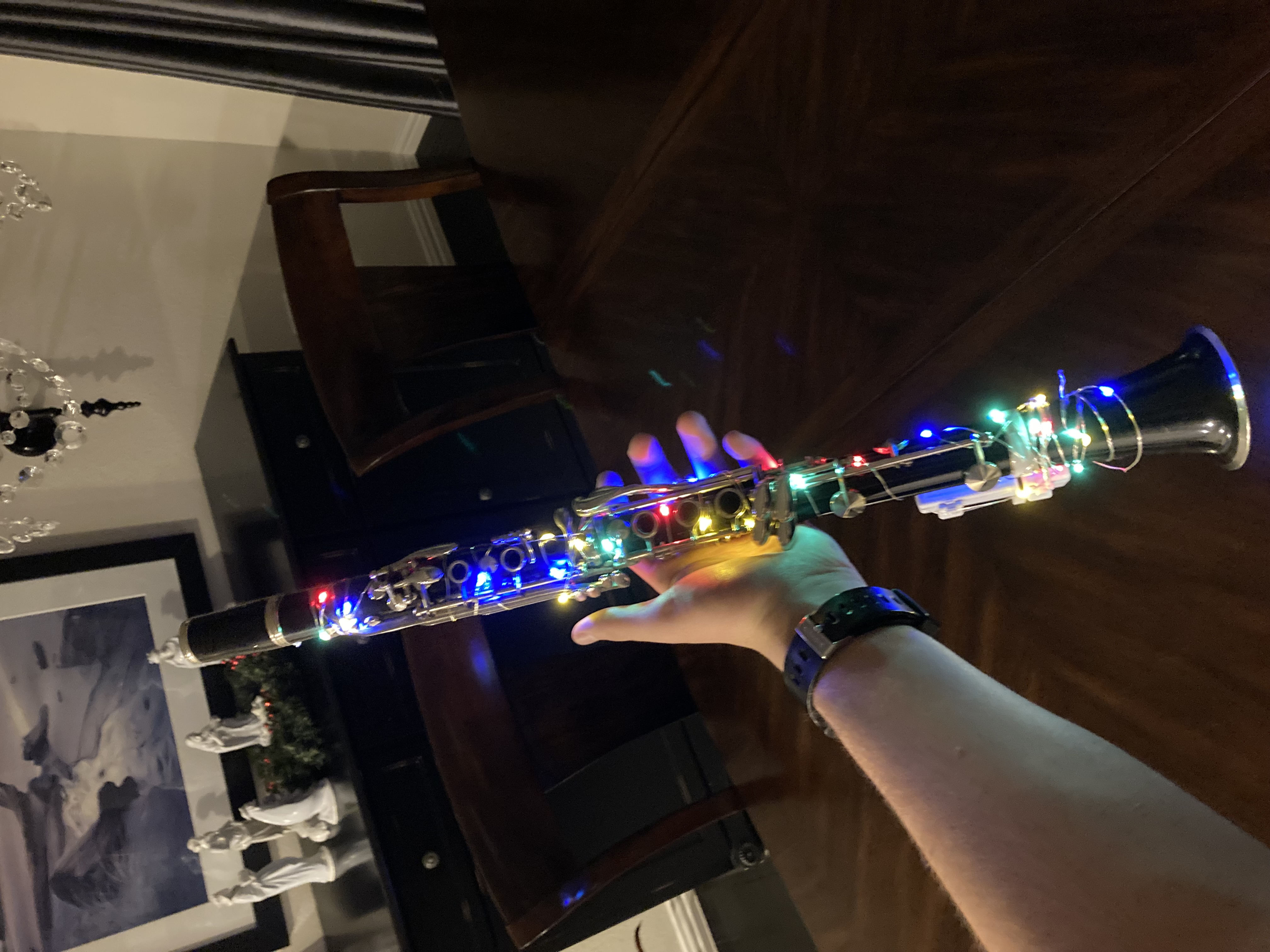 Chỗ gắn đèn Giáng sinh cho kèn clarinet