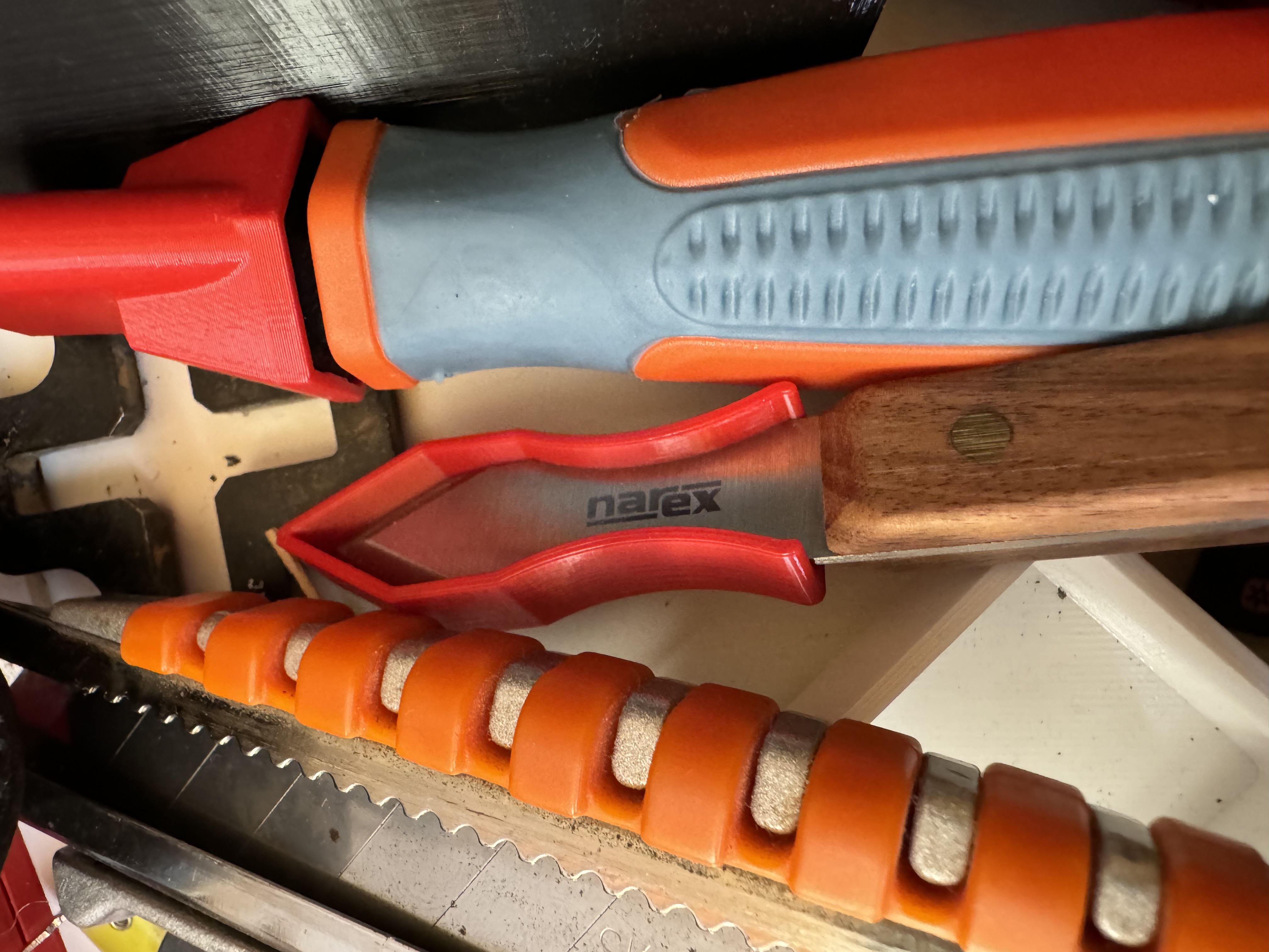 Nắp Dao Rọc Giấy Narex