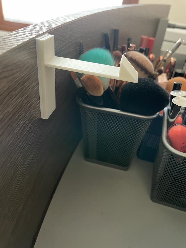 Khóa chống trẻ em cho ngăn kéo cong