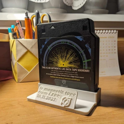 Dây Đựng Băng Từ CERN LHC (Quà Lưu Niệm)