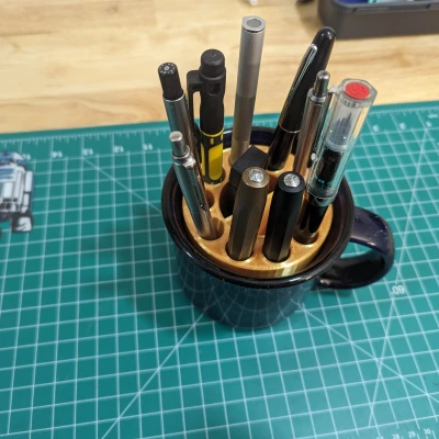 Kệ đựng ly cà phê có khay bí mật