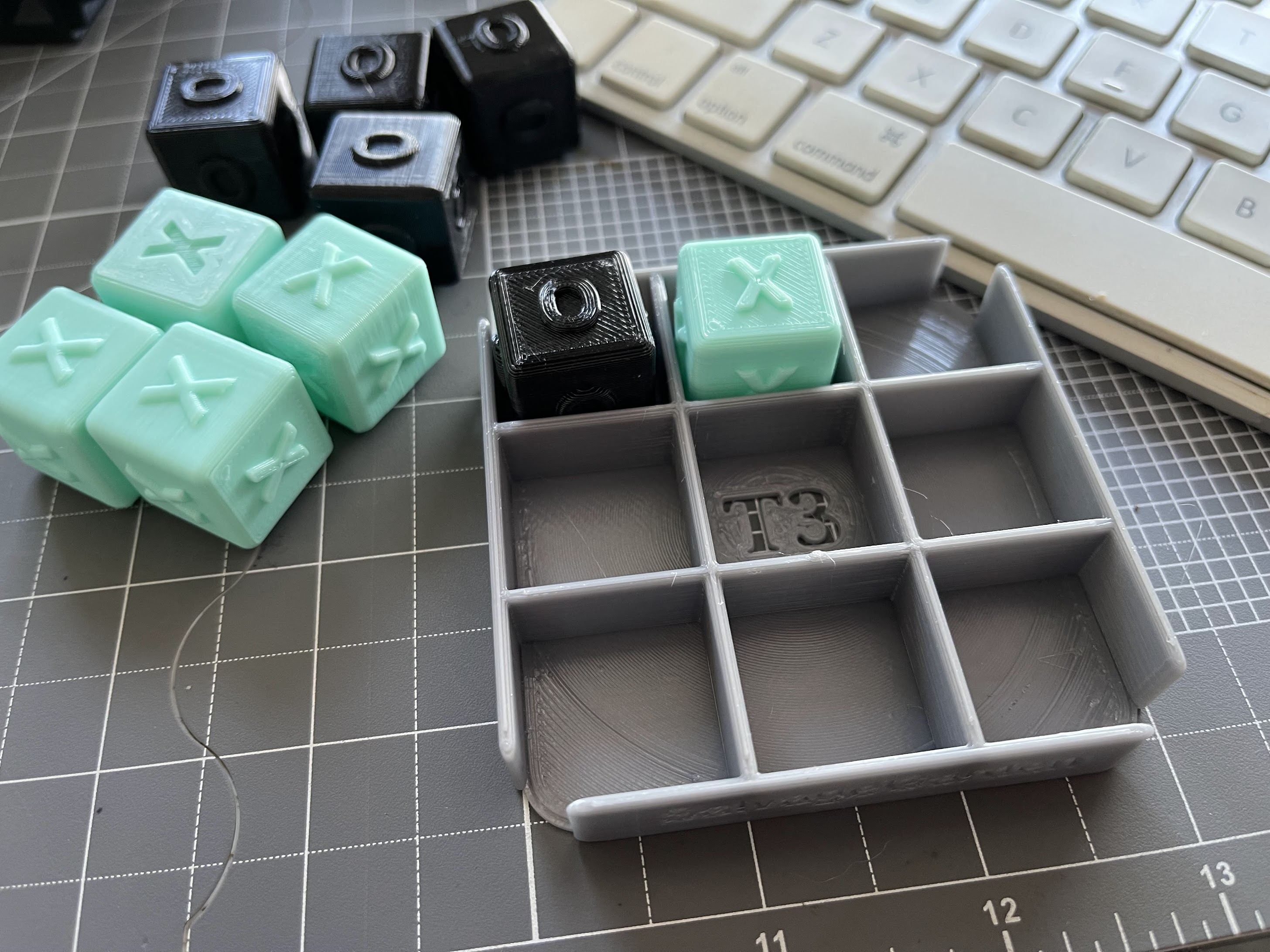 Cờ Caro Xúc Giác Cho Người Khiếm Thị, Kỹ Năng Vận Động Thô