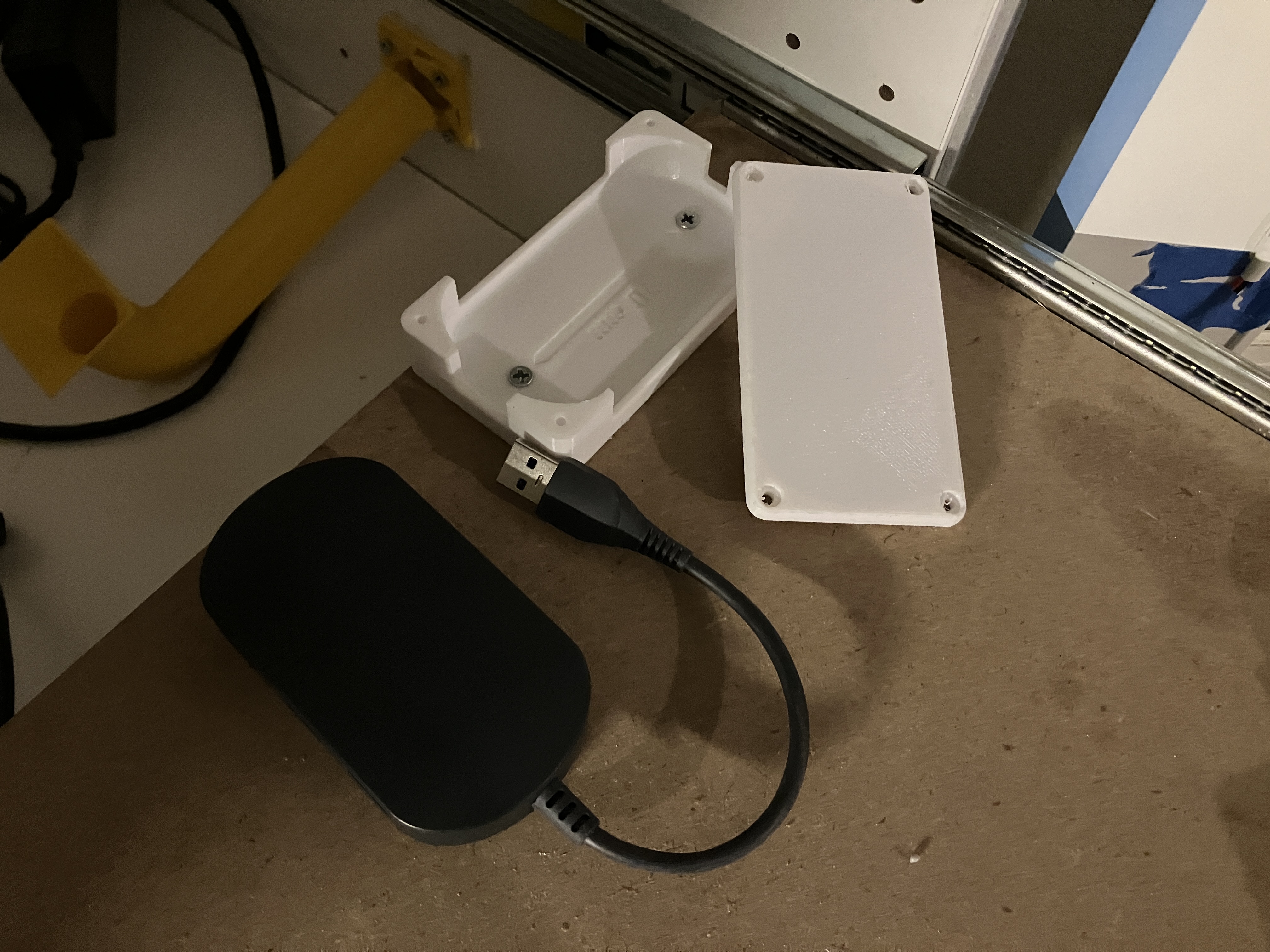 Giá đỡ Hub USB 3.0 onn. Có Nguồn AC