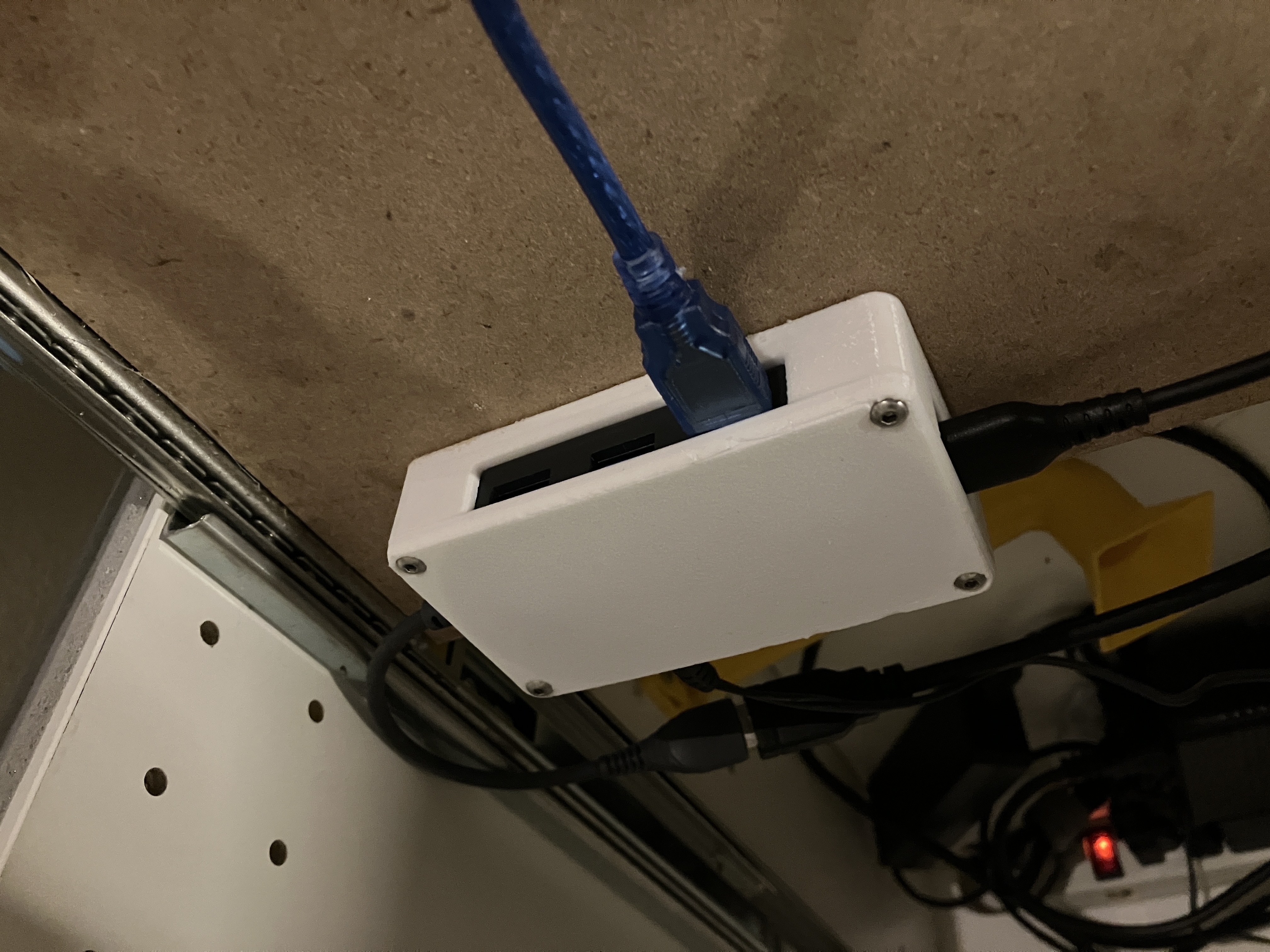 Giá đỡ Hub USB 3.0 onn. Có Nguồn AC