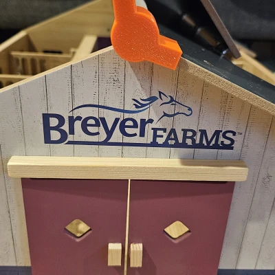 Breyer Horse Stablemates Barn - Giá Đỡ Mái Chuồng