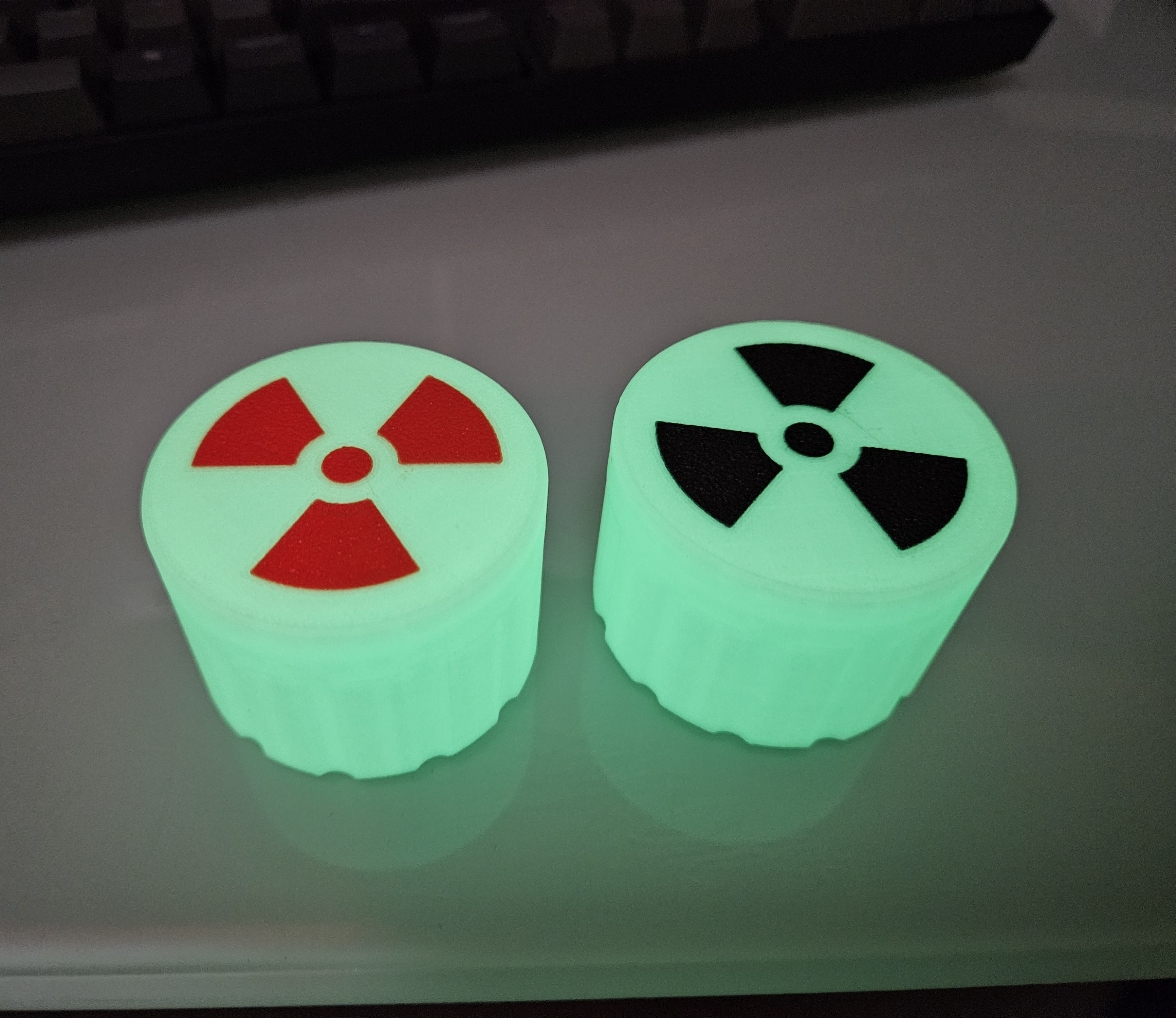 Hộp Đựng Vật Liệu Phóng Xạ