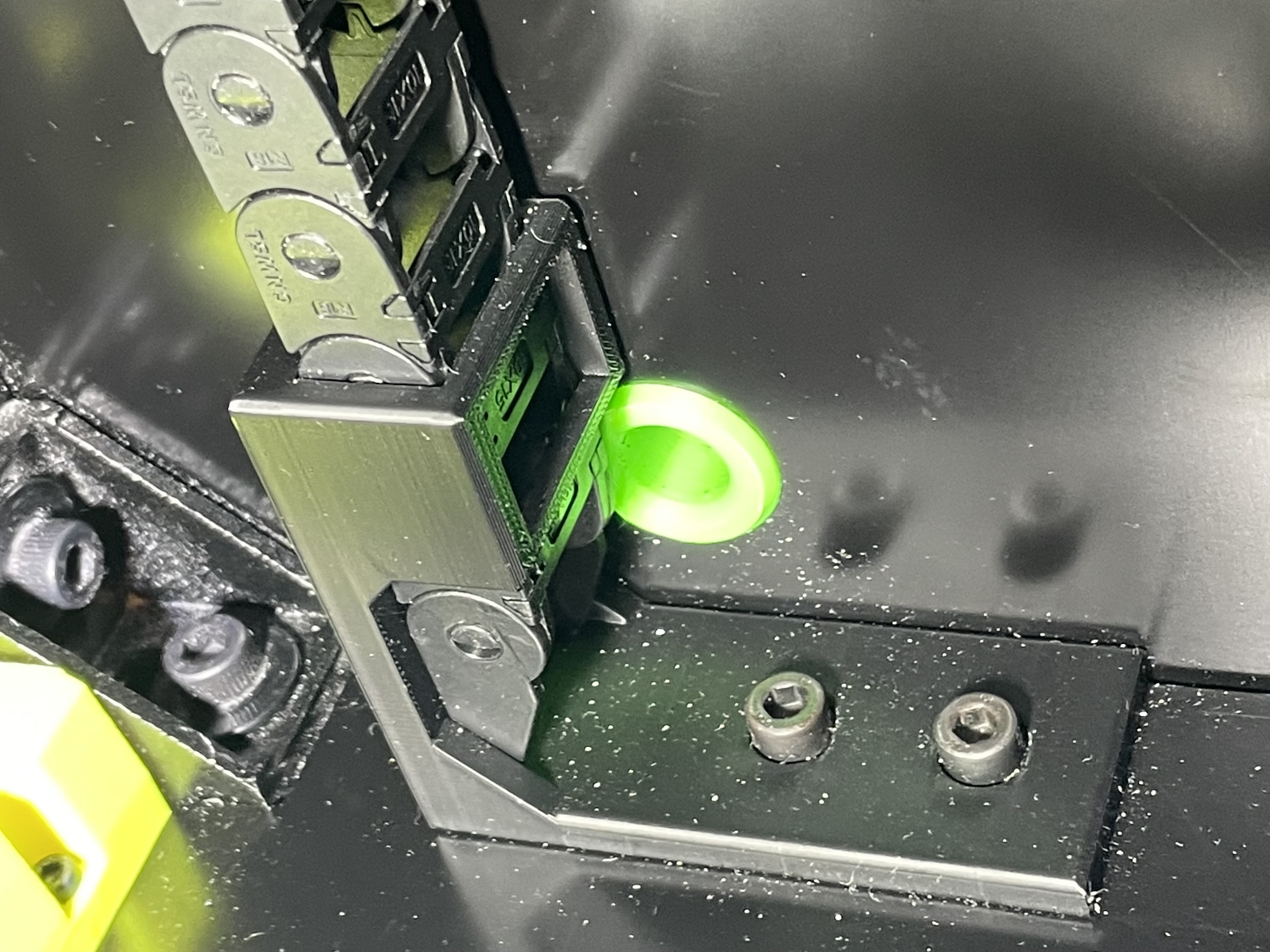 Giá đỡ dây xích Z tích hợp tay đỡ sau cho RatRig VCore 3.1