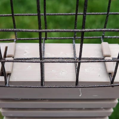 Nẹp Đuôi Cho Máng Mồi Khô