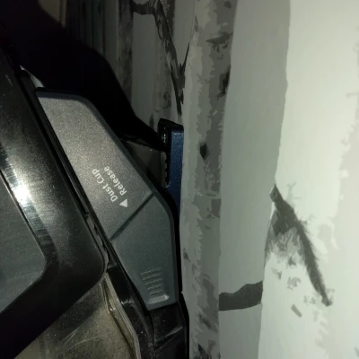 Giá Treo Cho Máy Hút Bụi Shark Apex ZS362