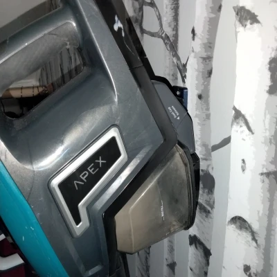 Giá Treo Cho Máy Hút Bụi Shark Apex ZS362