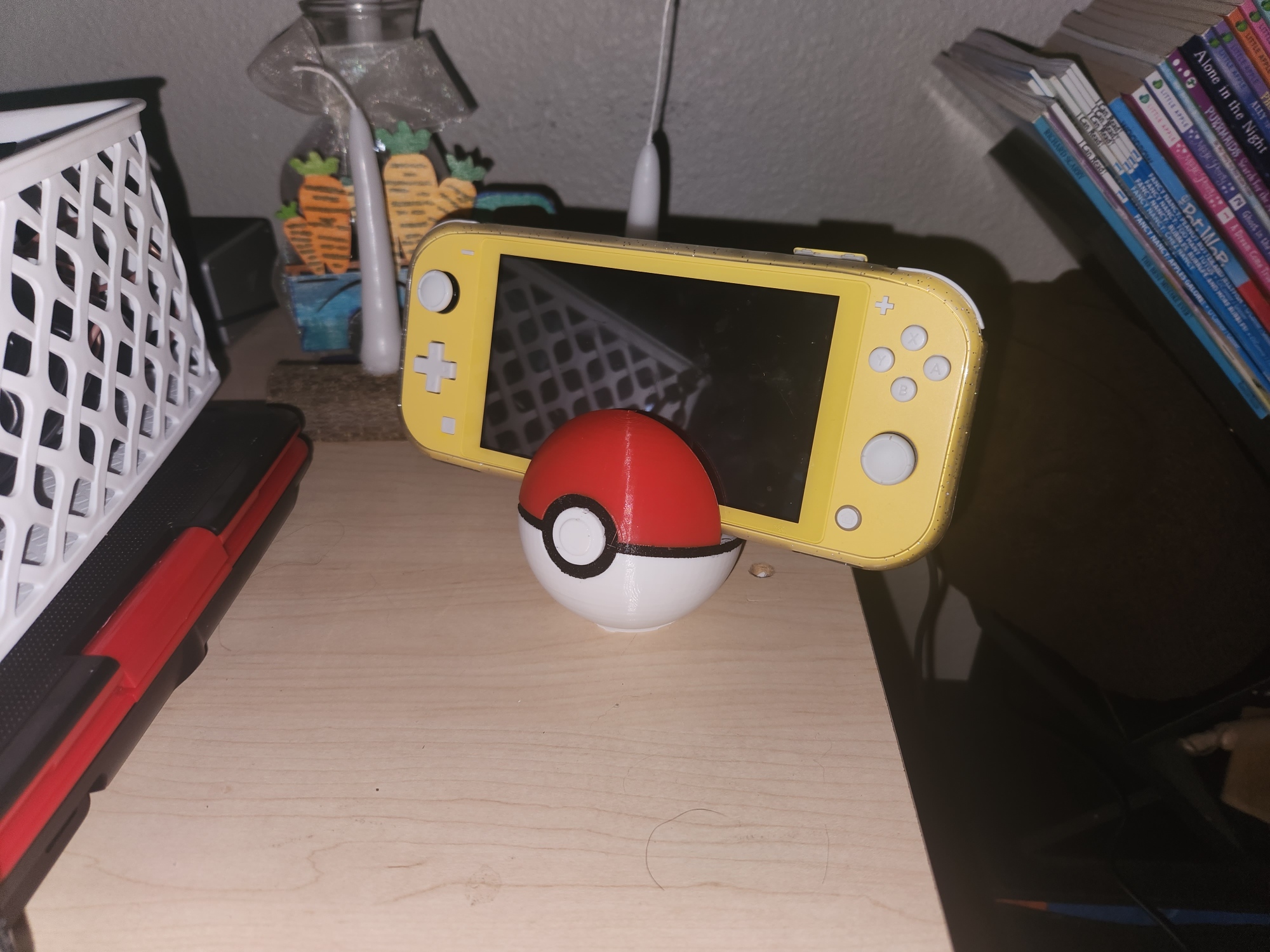 Đế Sạc Poké Ball Cho Nintendo Switch Lite