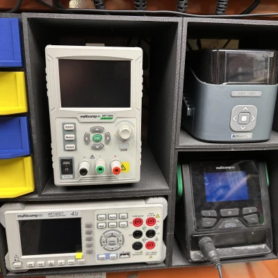 Hệ thống tổ chức xưởng dạng mô-đun - Kích thước bên trong hộp 235x120x220mm