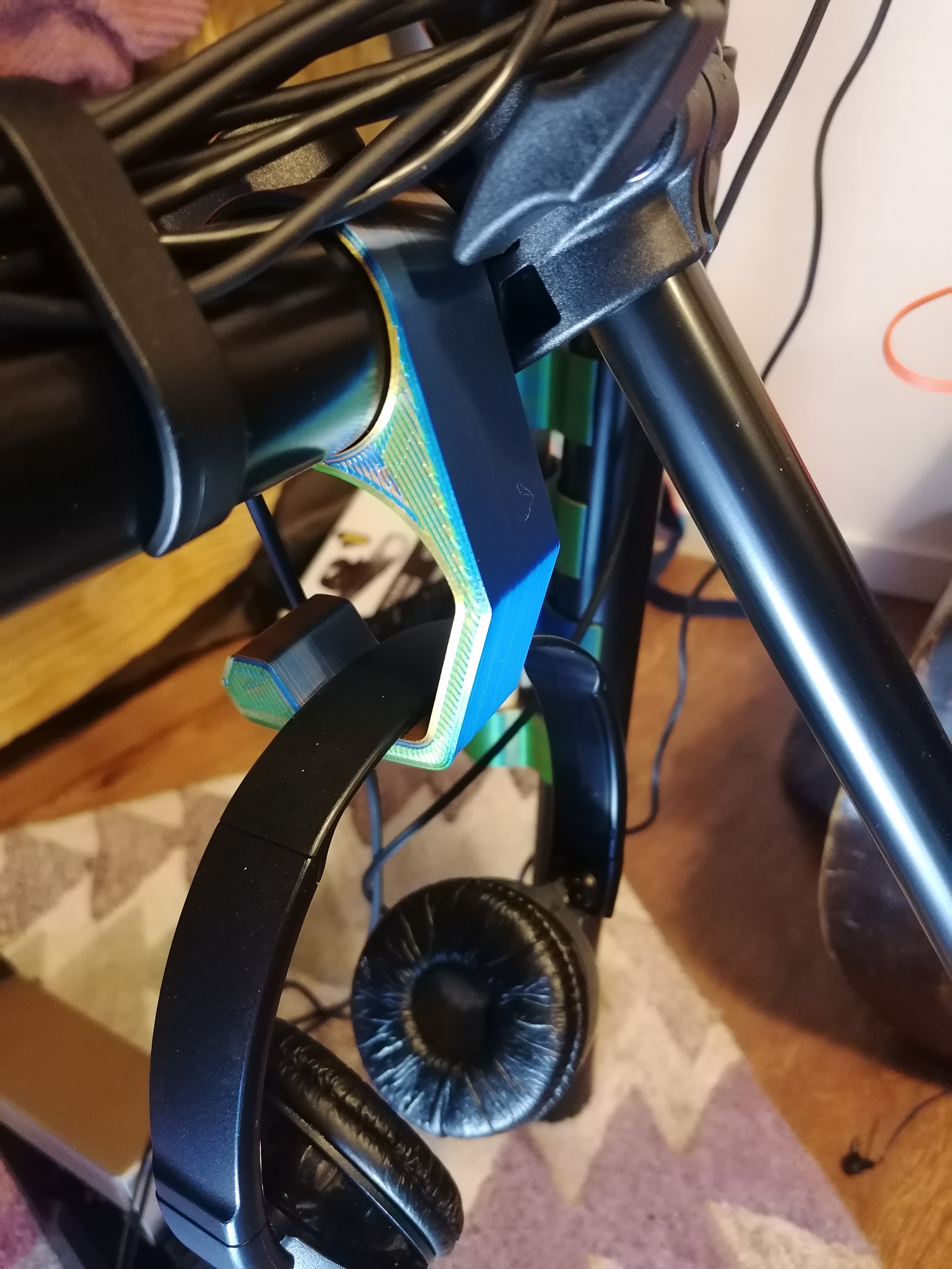 Kệ Giữ Tai Nghe Cho Trống Roland