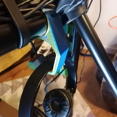 Kệ Giữ Tai Nghe Cho Trống Roland