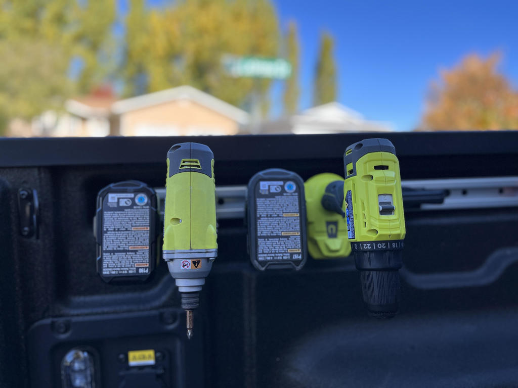 Bộ Gắn Ray Xe Ford Maverick Ryobi