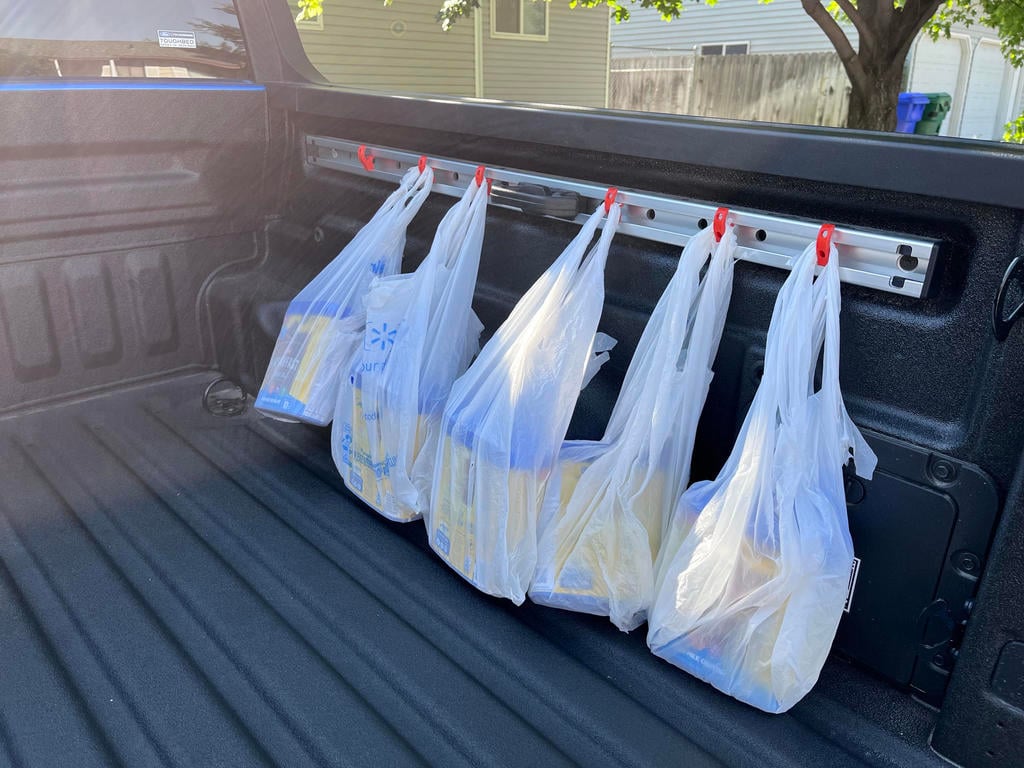 Móc Treo Hàng Tạp Hóa Lắp Ráp Cho Thanh Ray Thùng Xe Ford Maverick