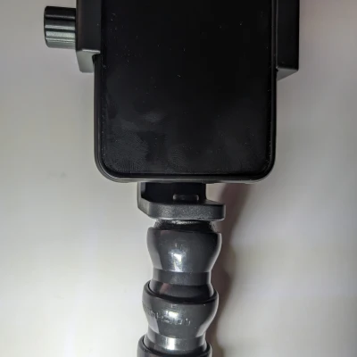 Giá đỡ cố định cho bi Loc-Line 3/4in (mã 60533)