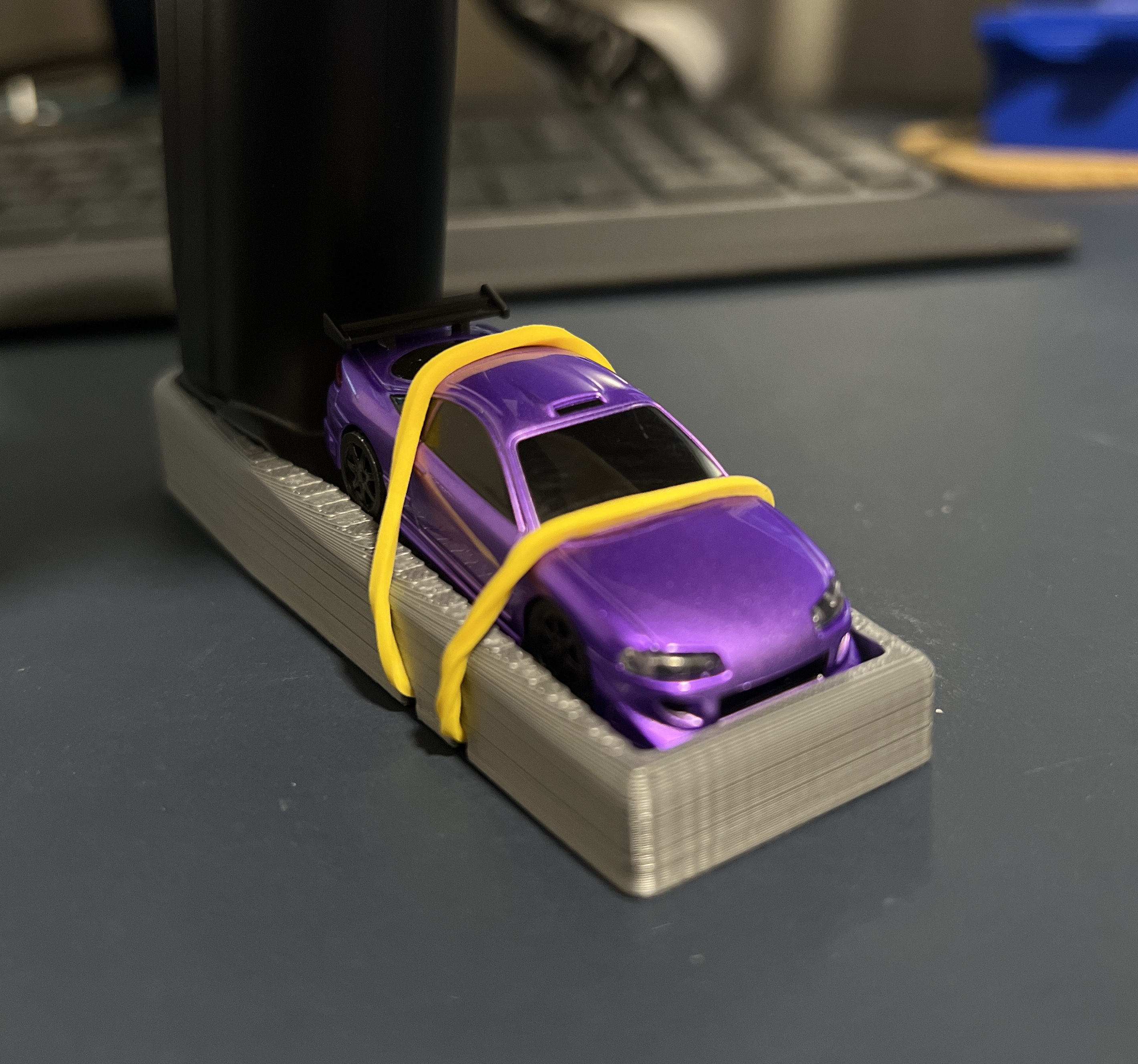 Đế sạc kiêm cất giữ bộ điều khiển Turbo Racing (Không cần keo)