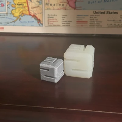 Xúc Xắc Phong Cách Tương Lai