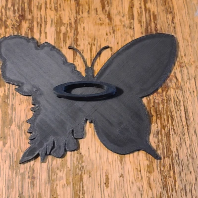 Bướm Hoa có Vòng Treo