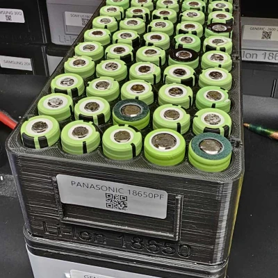 Hộp Đựng Pin 18650 Li-Ion