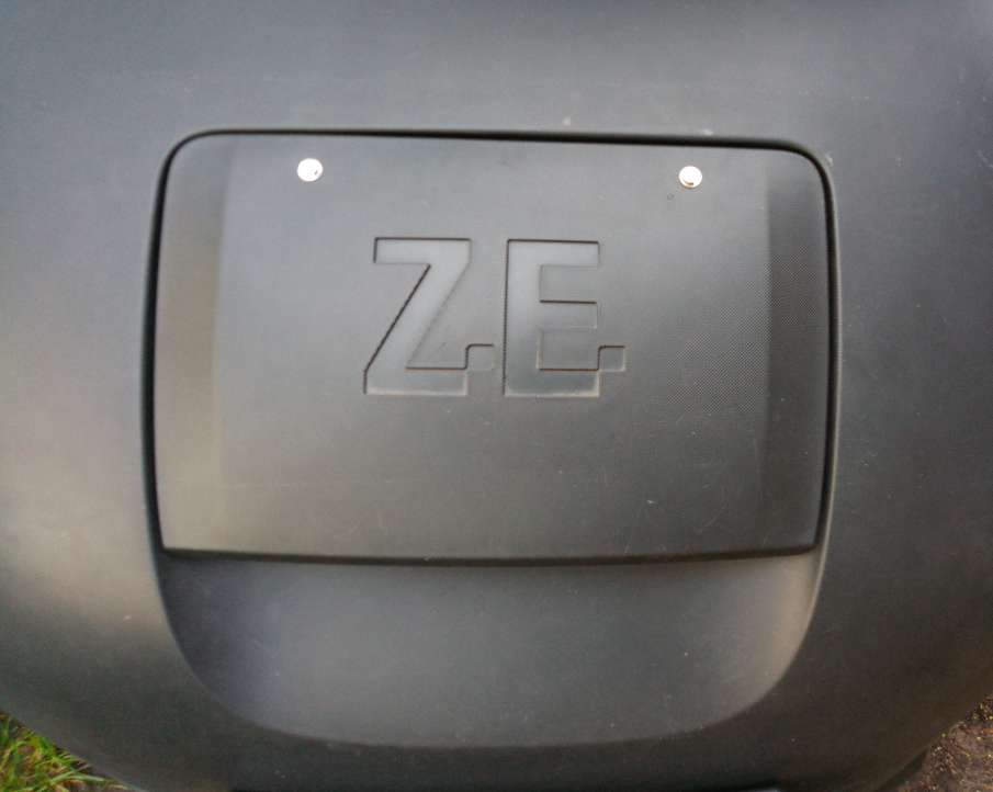 Bản lề thay thế cho nắp sạc (Renault Twizy)