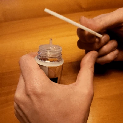 Mở Chai Chất Lỏng Vape Ecig