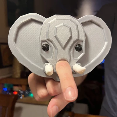 Tượng Voi Đeo Ngón Tay Cho Bé