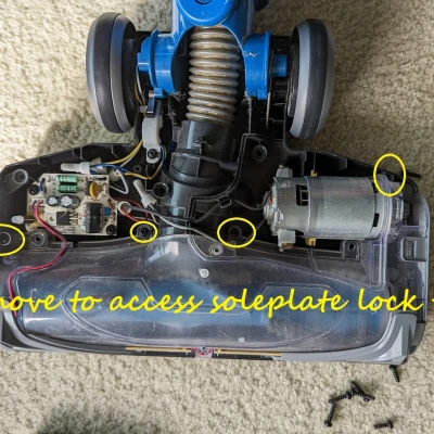 Chốt khóa đế máy hút bụi Shark