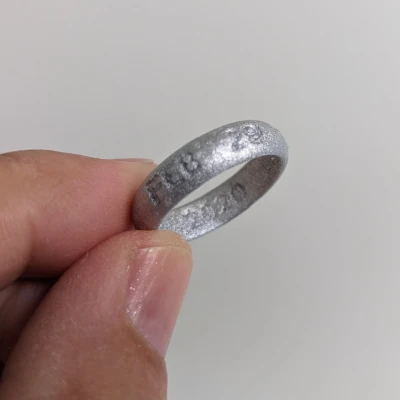 Nhẫn Cưới Năm Nhuận (Leap Year Wedding Band)