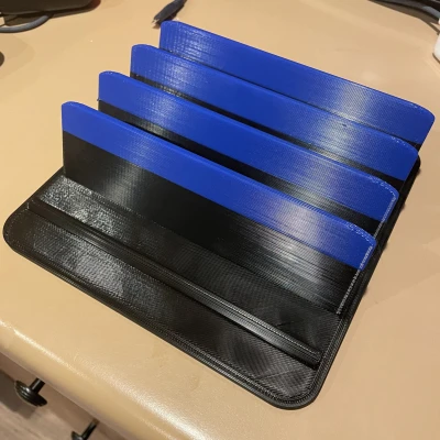 Kệ/Trạm sạc cho nhiều iPad