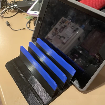 Kệ/Trạm sạc cho nhiều iPad