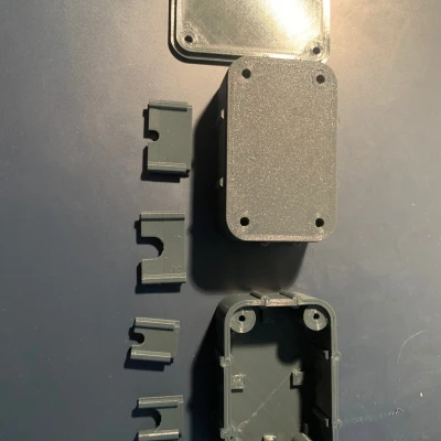 Hộp điện (cao 27.5mm)