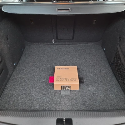 Phần tử cố định cốp xe (dây dán gai)