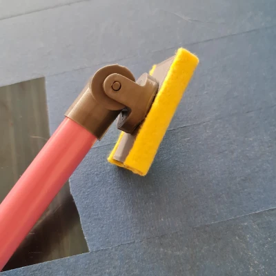 Dụng cụ vệ sinh kính bể cá