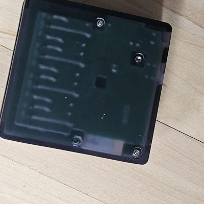 Vỏ Hộp Relay Zigbee Tuya Thông Minh 4 Kênh Newgoal