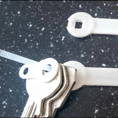 Móc chìa khóa không cần ốc vít