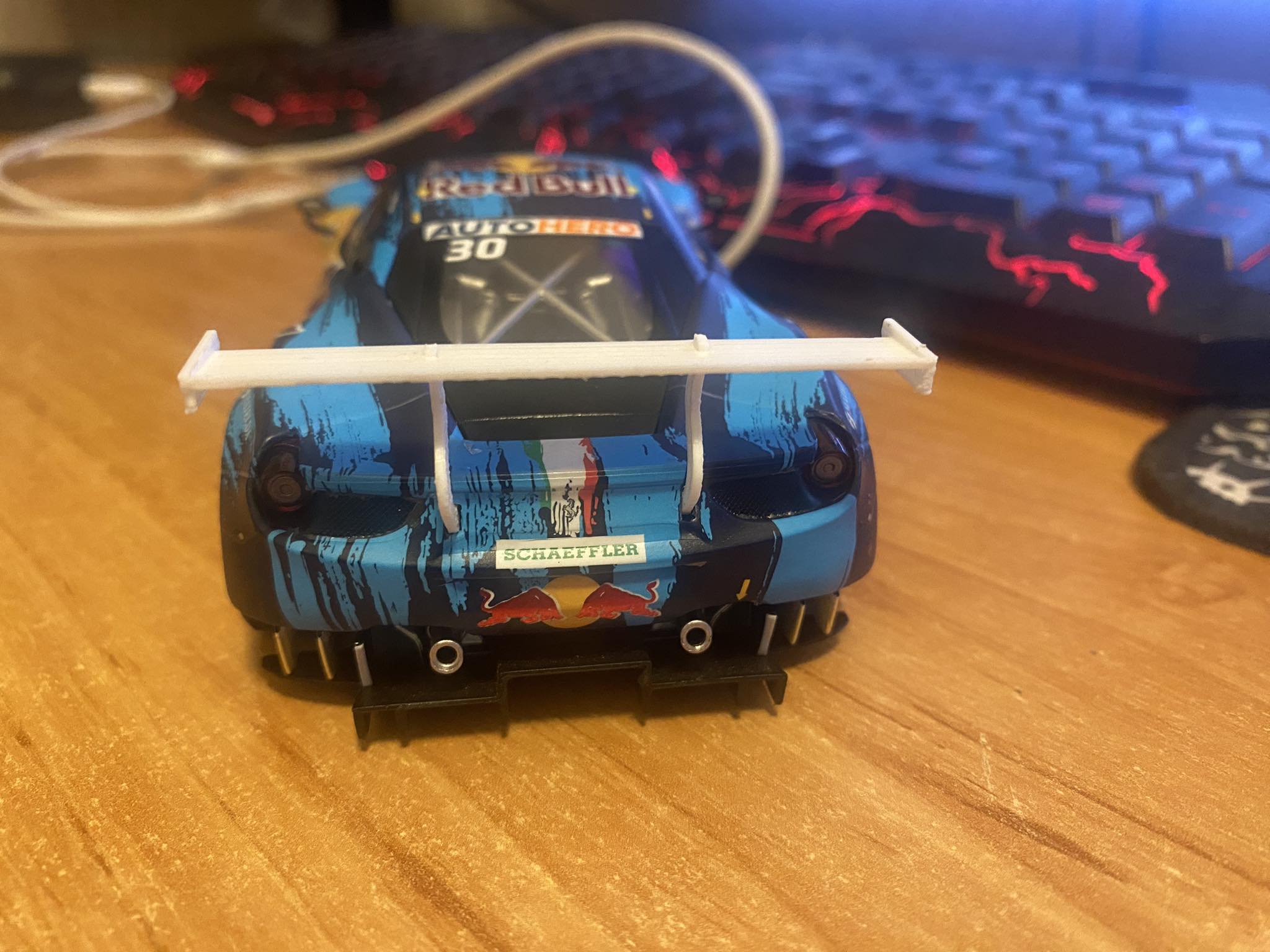 Cánh Gió Sau Xe Đua Carrera 1:32