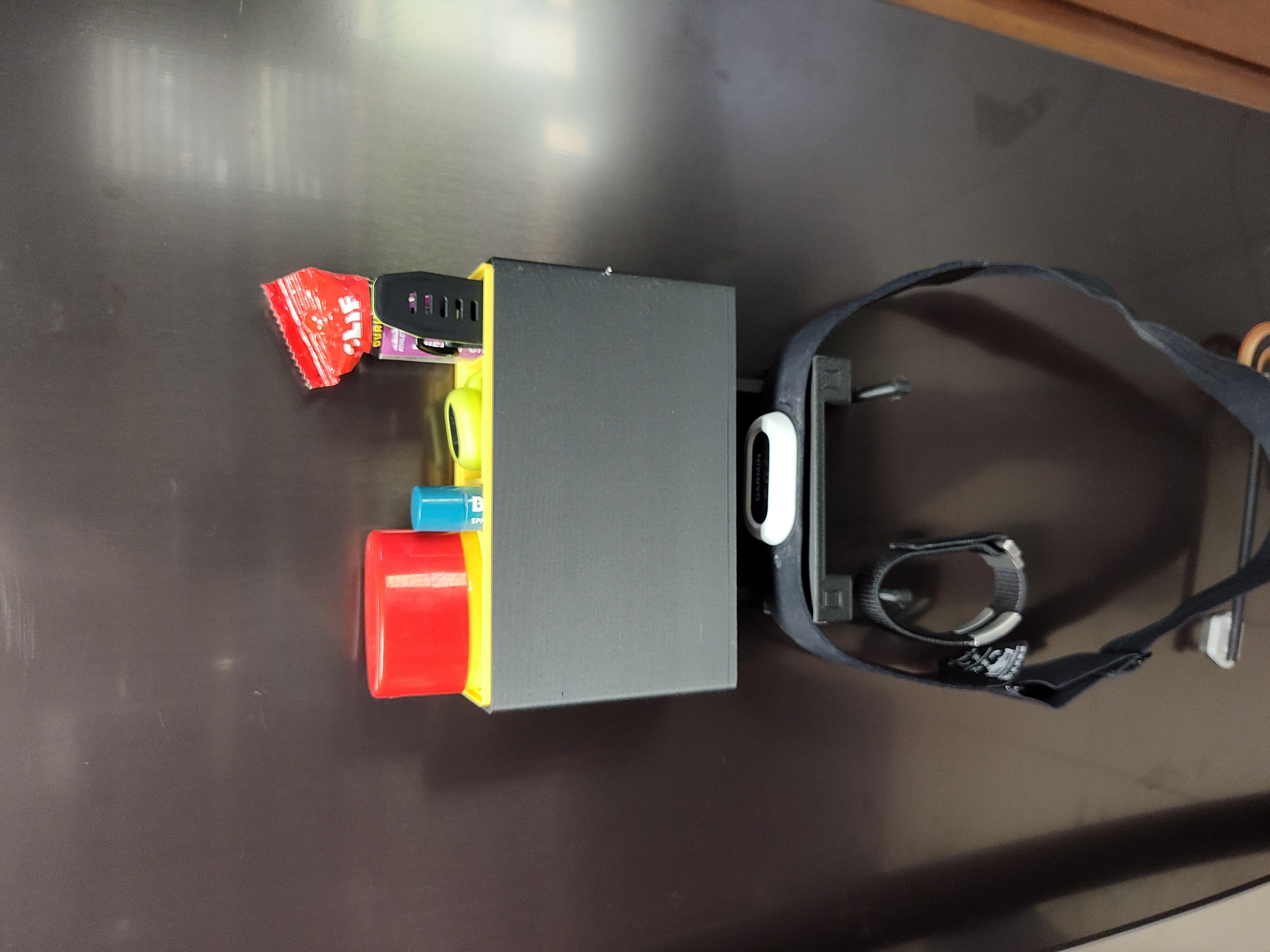 Giá Treo Đồ Chạy Bộ Garmin