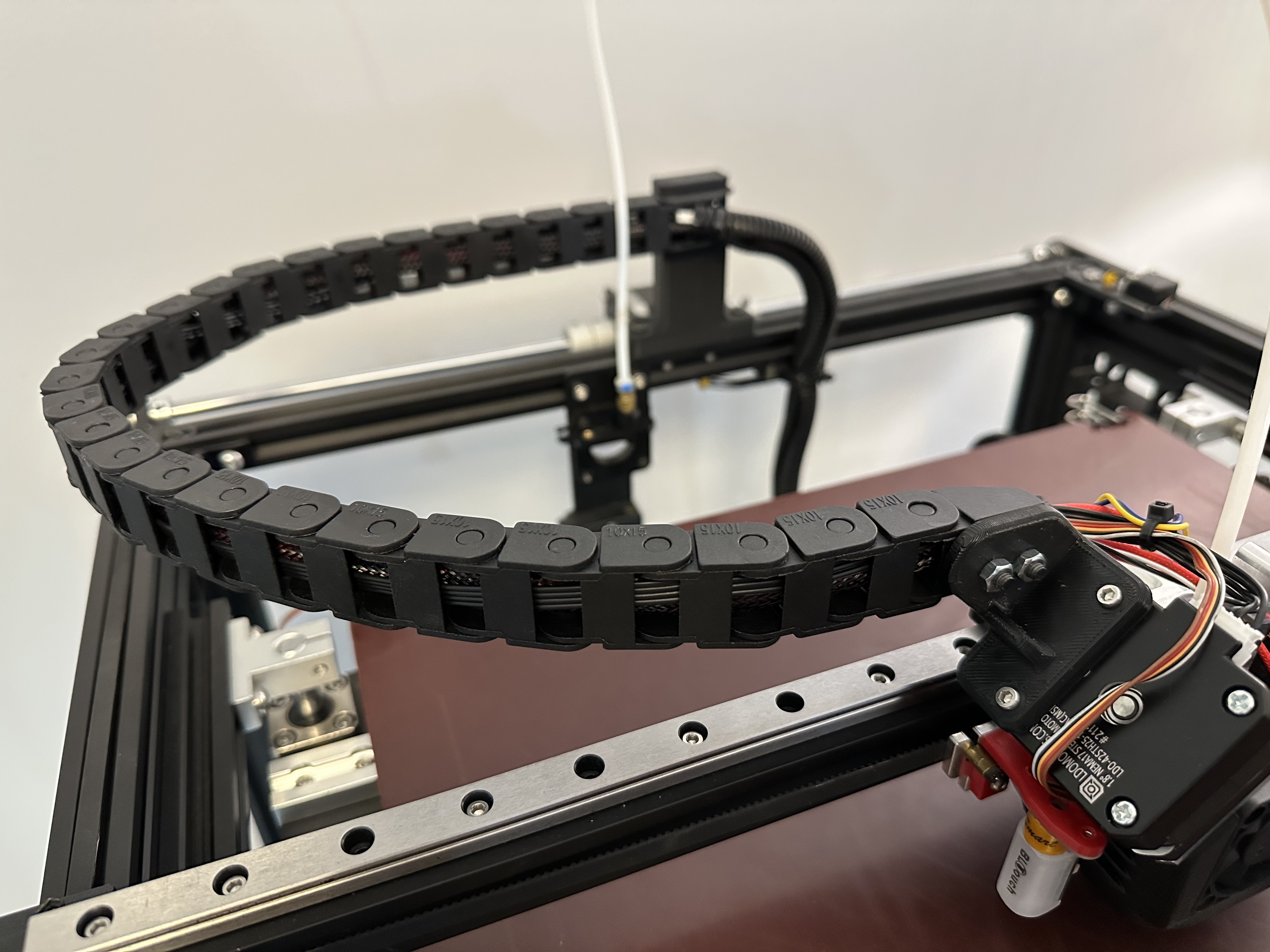 Ender 5 plus với MicroSwiss NG cable chain
