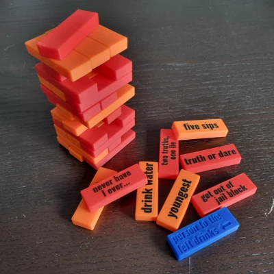 Tháp Uống Bia (Drinking Tumble Tower)