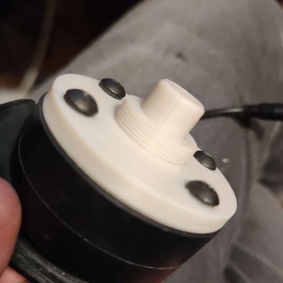 Giá Gắn GPS TomTom Rider 550 Cho Ốc Ghi Đông Thruxton 1200 R