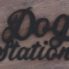Bảng Hiệu "Dog Station" Treo Tường Để Đồ Cho Chó - Thumbnail 2
