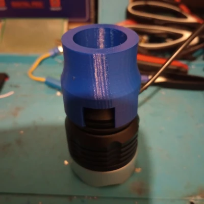 "Tạm vị UV Lamp"