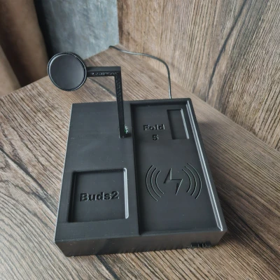 Samsung Fold5, Buds2 Pro, Galaxy Watch Station