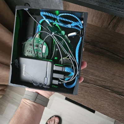 Samsung Fold5, Buds2 Pro, Galaxy Watch Station