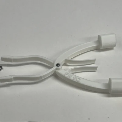 Kềm/Nhíp Gắp Đồ Theo Ngón Tay