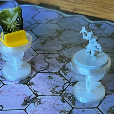 Đế bay cho Gloomhaven / Frosthaven