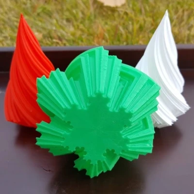 Cây Thông Noel Fractal (Cây Kochmas)