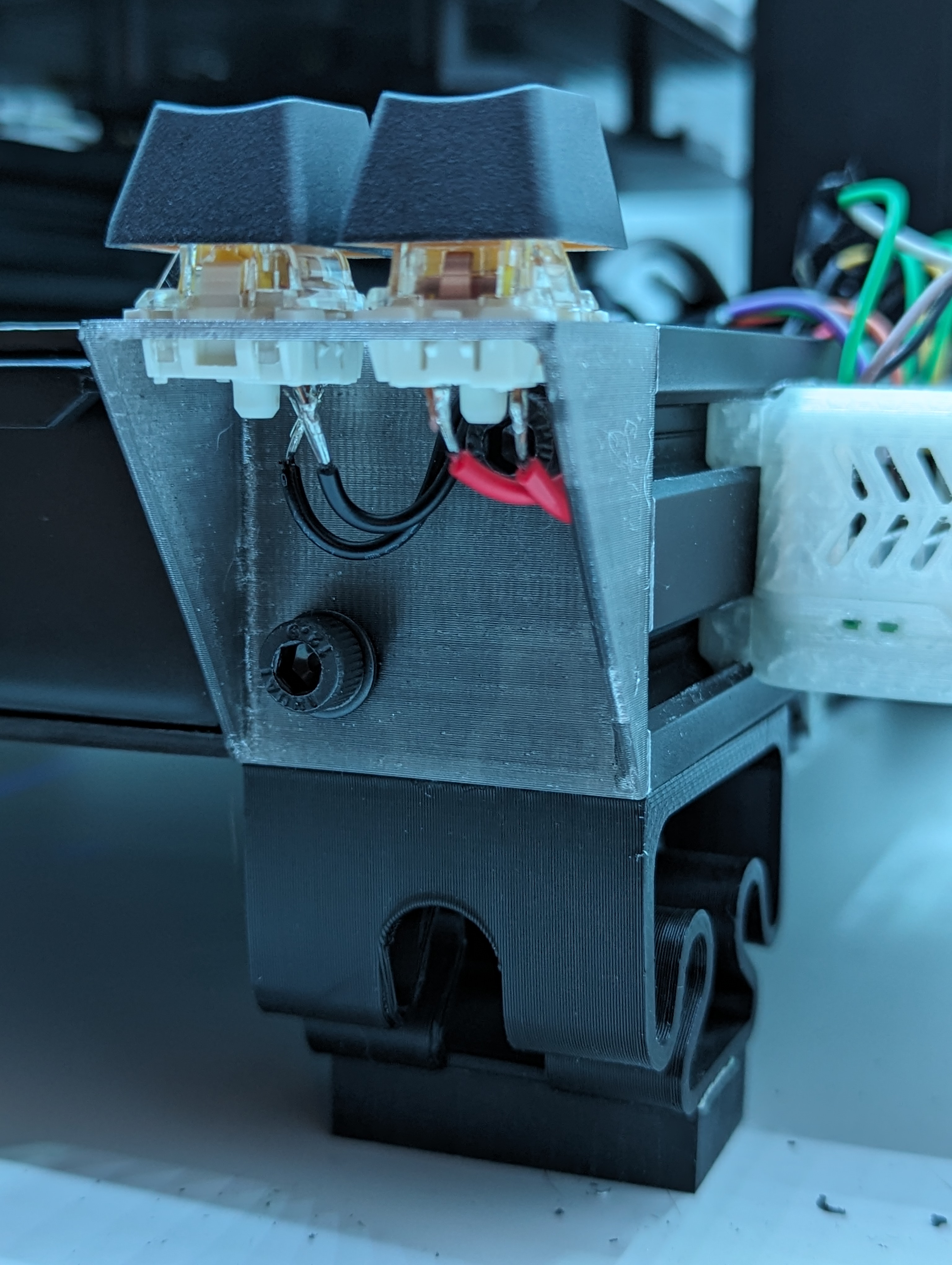 Nắp chụp thanh nhôm 4040 - Đế gắn 2 keyswitch